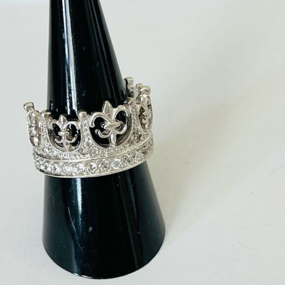 Silver crown design ring size 9 paved clear crystals & Stamped .925 - Picture 8 of 11